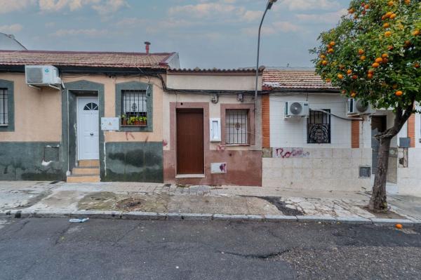 Independent chalet for sale in Casa o chalet en Calle Sanchuelo, Campo de la Verdad, Córdoba, Córdoba
photo 1