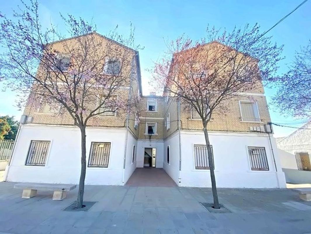 Venta de piso en Piso en Calle Casas Nuevas, Nueva Carteya, Nueva Carteya
photo 1