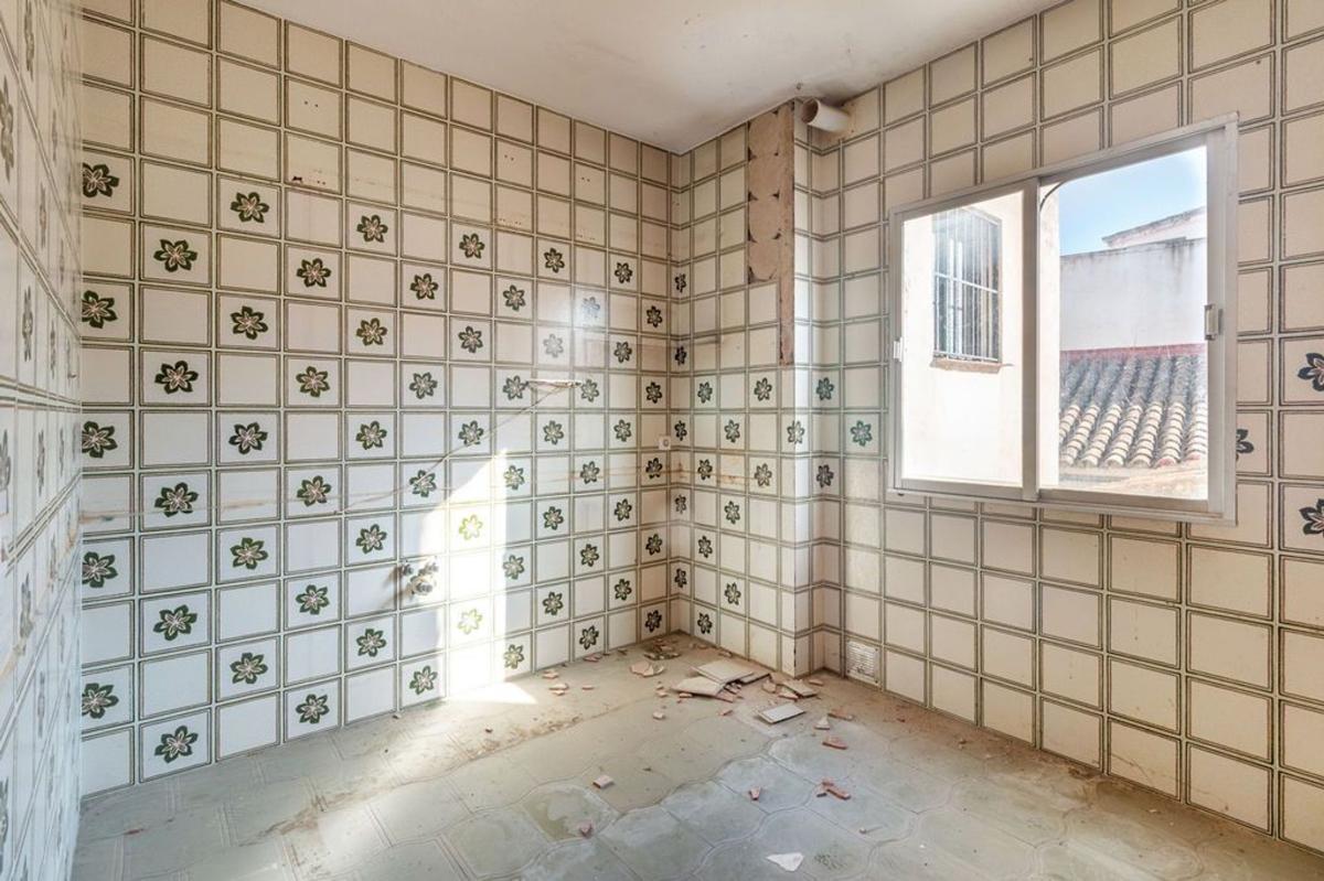 Продажа квартиры на Piso en Calle Delgado, Puente Genil, Пуэнтэ Хенил
photo 4
