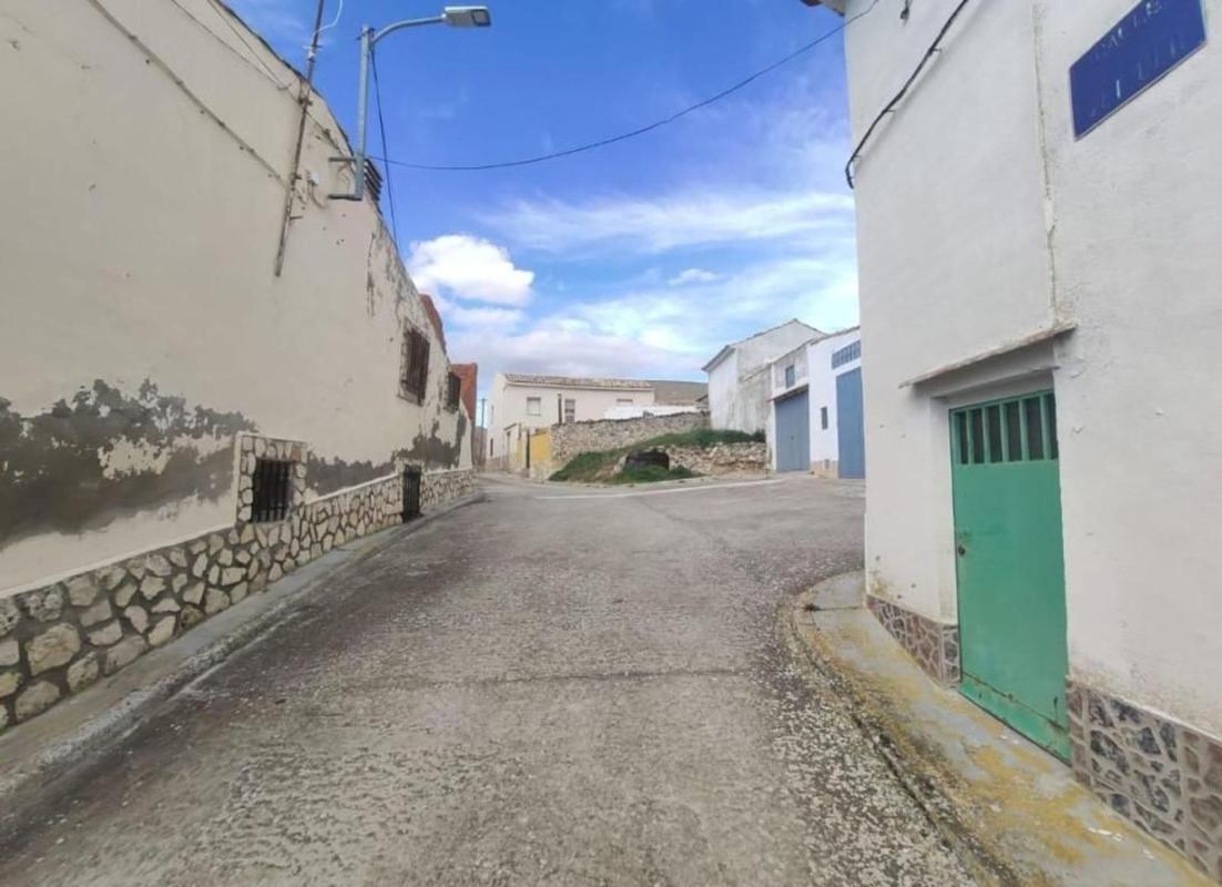 Properties for sale and rent in Spain photo 4