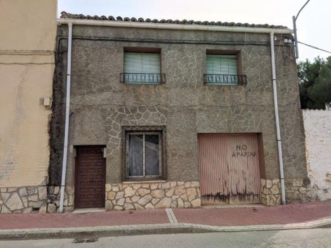 Propiedades en venta y alquiler en España photo 1