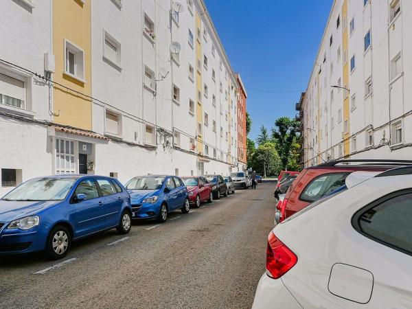 Sale of flat in Piso en Calle Escritor Florencio Martinez Ruiz, Centro, Cuenca, Cuenca
photo 1