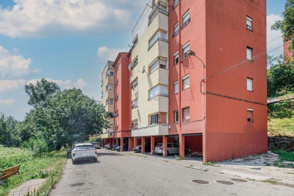 Sprzedaż mieszkania w Piso en Calle Hortènsia, Sant Daniel-Vila Roja, Girona, Girona
 photo