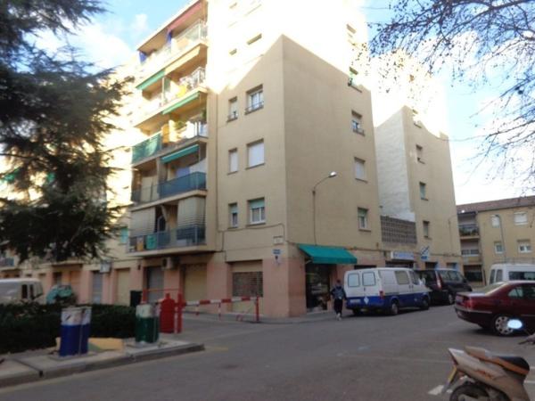 Продажа квартиры на Piso en Calle de Manuel de Falla, Centre, Salt, Солт
 photo