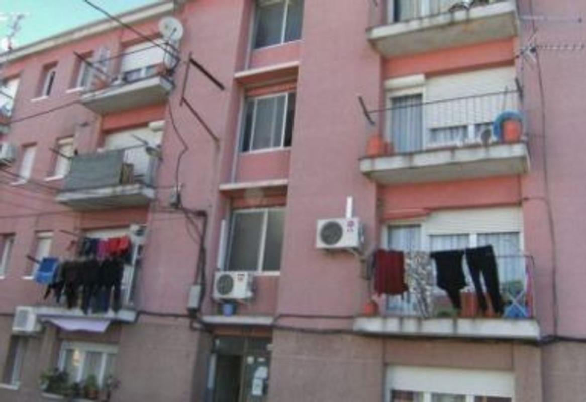Sale of apartment in Piso en Habitatges Sindicals s/n, Parc Bosc - Castell, Figueres, Figueres
photo 1