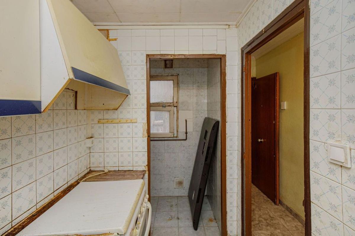 Продажа квартиры на Piso en Calle d'Esteve Vila, Barri dels Escriptors, Salt, Солт
photo 5