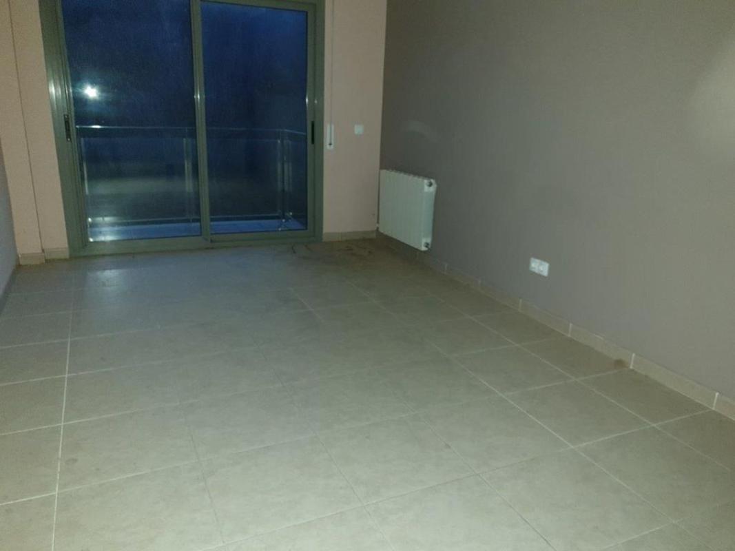 Sale of apartment in Piso en Carretera de les Tries, Olot, Olot
photo 2