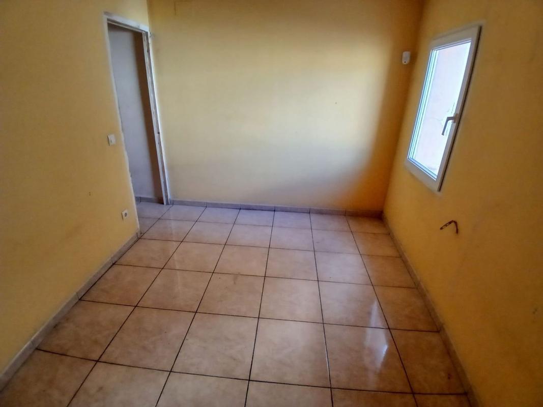 Venta de piso en Piso en Calle Valls Nous, Olot, Olot
 photo 4