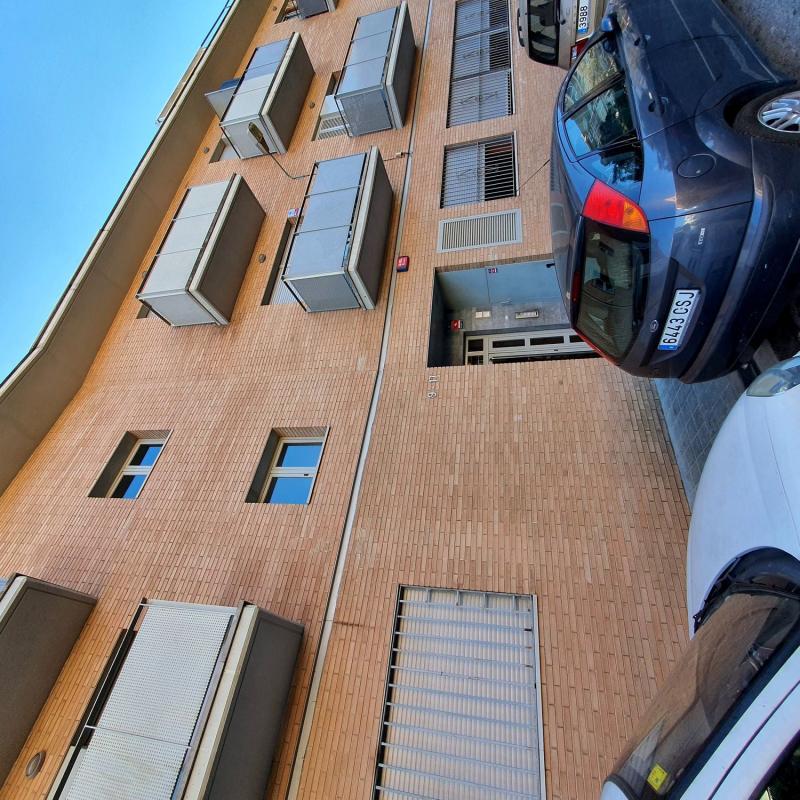 Sale of apartment in Piso en Calle Àries, Marca del Ham - Vilatenim, Figueres, Figueres
 photo 3