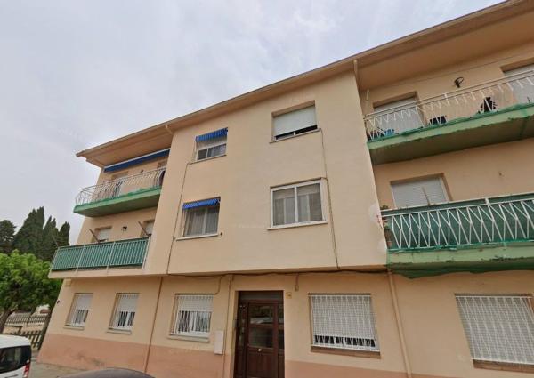 Venta de piso en Piso en Calle Pirineus, Maçanet de la Selva poble, Maçanet de la Selva, Maçanet de la Selva
 photo