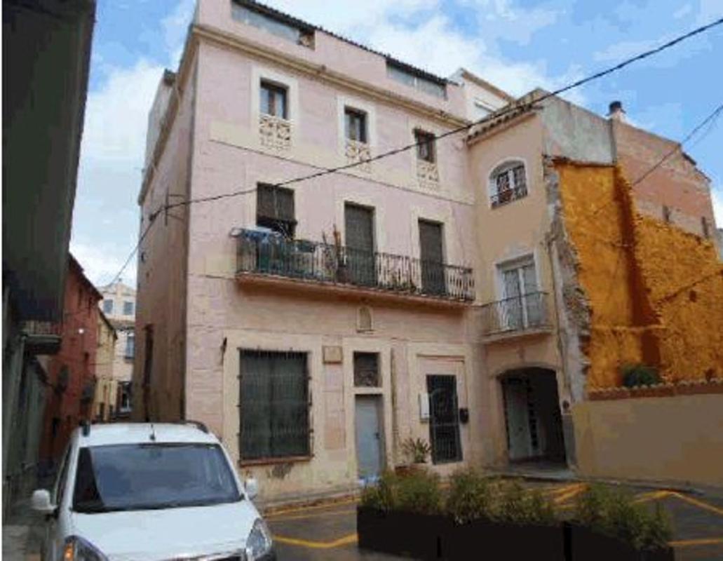 Venta de piso en Piso en Calle Sant Pere Més Alt, Castelló d'Empúries, Castello D Empuries
photo 1