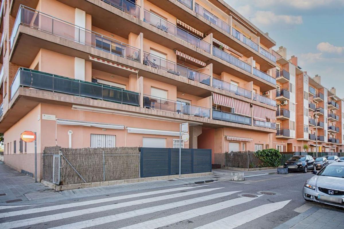 Venta de piso en Piso en Calle Migdia, Creu de la Ma - Rally sur, Figueres, Figueres
photo 1