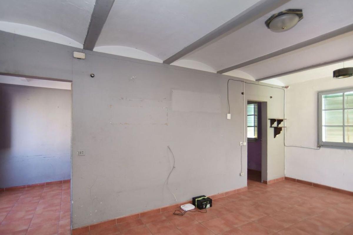 Продажа квартиры на Piso en Calle Nicaragua, Olot, Олот
 photo 2