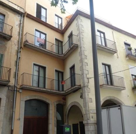Sale of flat in Piso en Plaza de les Patates, L'Eixample, Figueres, Figueres
 photo