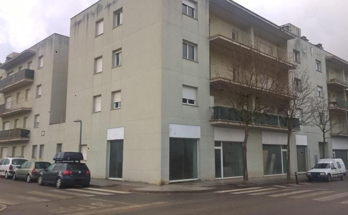 Venta de piso en Piso en Avenida Josep Irla, La Bisbal d'Empordà, Bisbal De Emporda, La
photo 1
