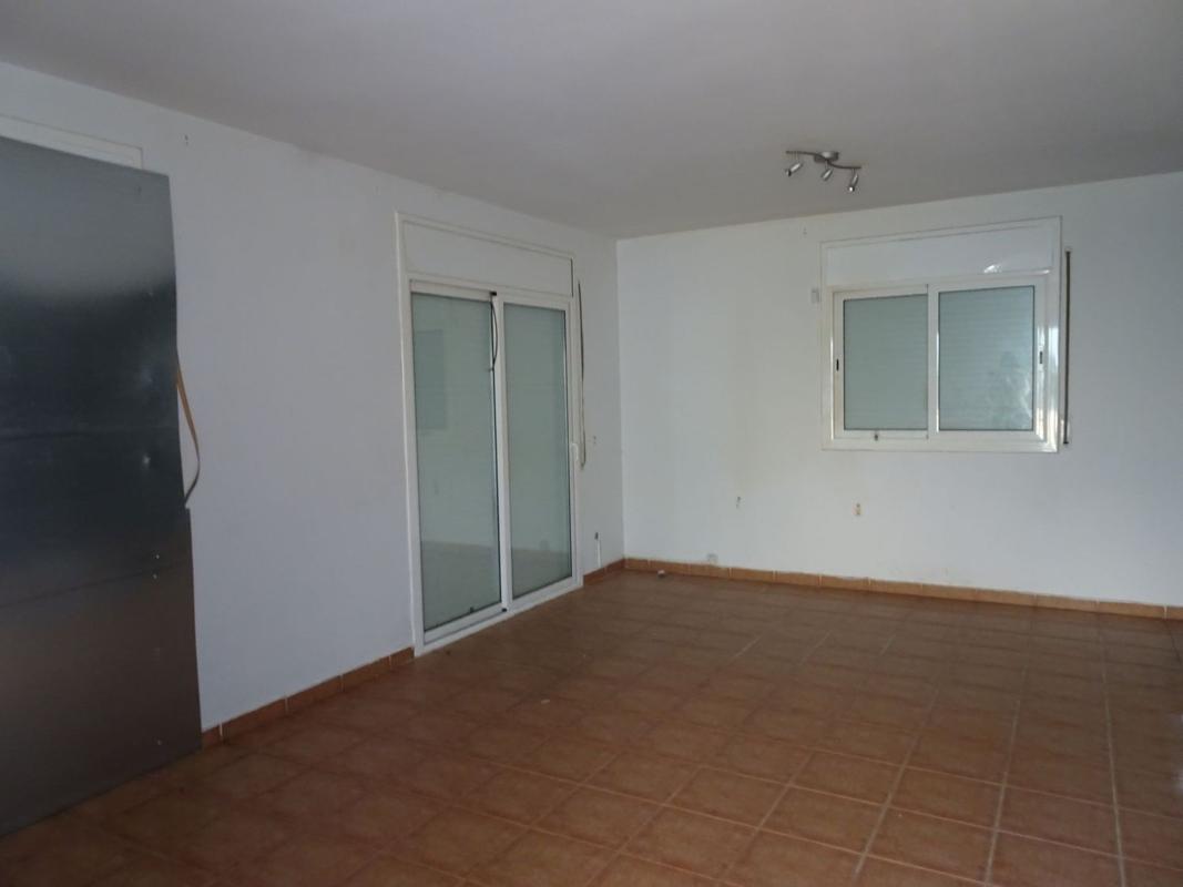 Properties for sale and rent in Spain photo 2