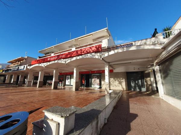 Sale of flat in Piso en Calle de Sant Morí, Moxó - Sant Mori, Empuriabrava, Empuriabrava
photo 1