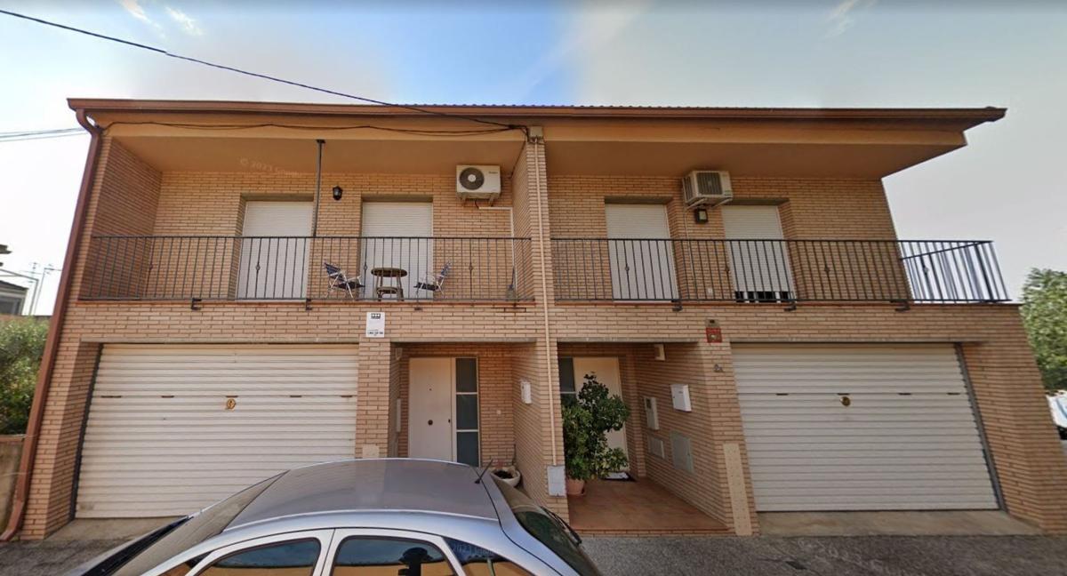 Properties for sale and rent in Spain photo 1