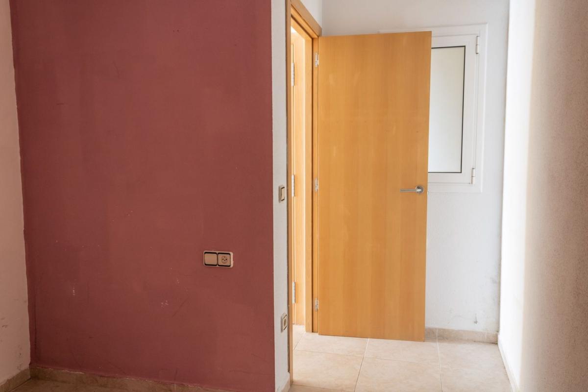 Sprzedaż mieszkania w Piso en Calle Cadis, Olot, Olot
 photo 4