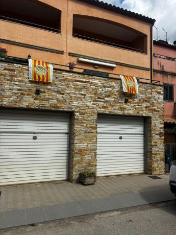 Chalet pareado en Calle Sant Vicenç, Maiá de Montcal photo 3