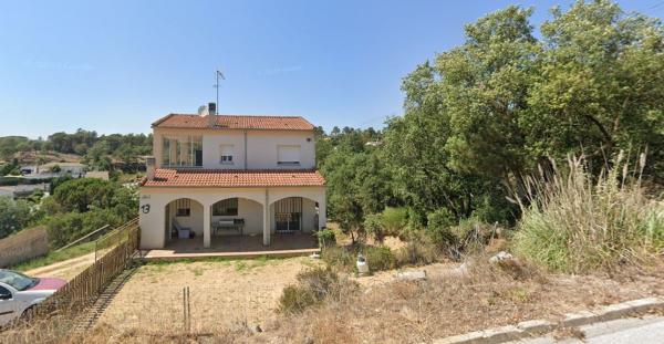 Casa o chalet independiente en Calle Begònia, Aiguaviva Parc, Vidreres photo