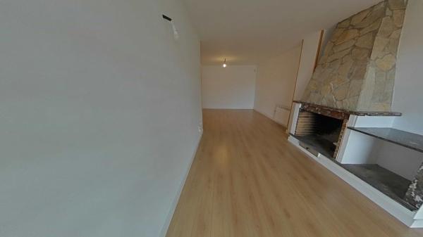 Sale of flat in Piso en Calle Finestrelles, Santa Eugenia, Girona, Girona
photo 1