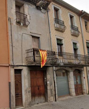 Частный шале на продаже в  Casa o chalet en Calle Pont Major, Pont Major-Pedret, Girona, Жирона photo