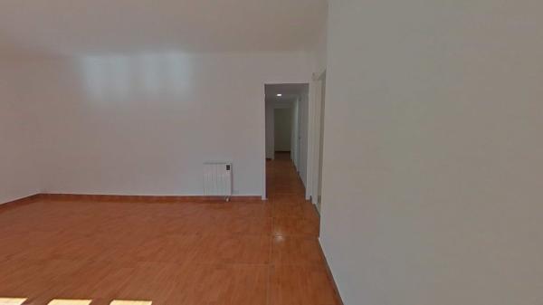 Sale of flat in Piso en Calle del Bastiments, Santa Eugenia, Girona, Girona
 photo 4