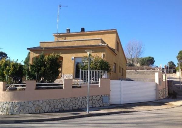 Casa o chalet independiente en Calle Neptú, La Goba, Vidreres thumbnail 1