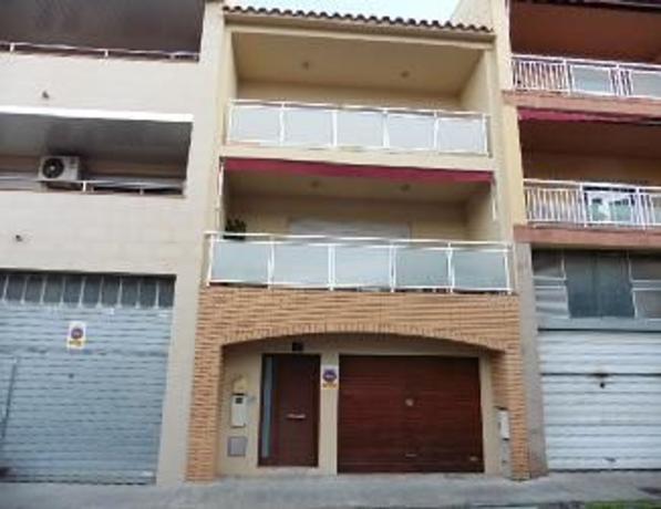 Chalet pareado en Calle de Benet Falp i Matas, Centre, Roses photo 3