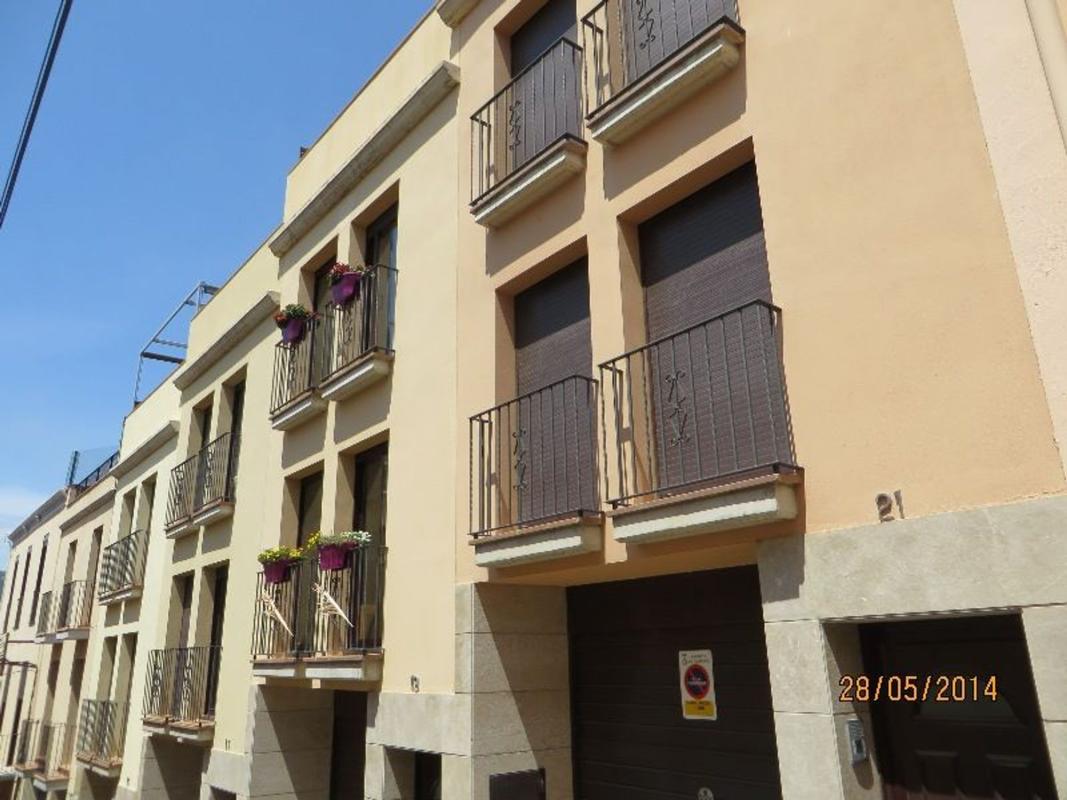 Propiedades en venta y alquiler en España photo 1