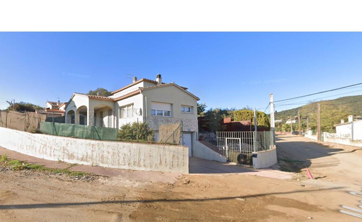 Propiedades en venta y alquiler en España photo 1