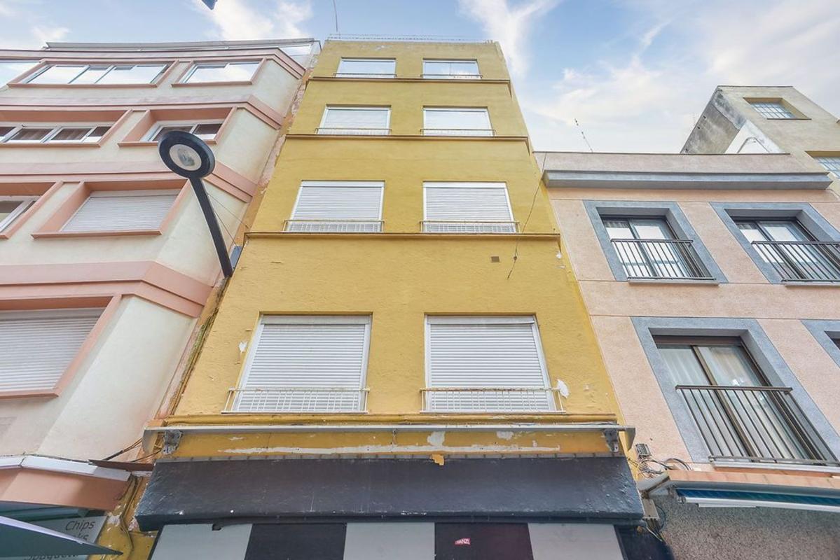 Venta de piso en Piso en Calle de Venècia, Casc Antic, Lloret de Mar, Lloret de Mar
photo 1