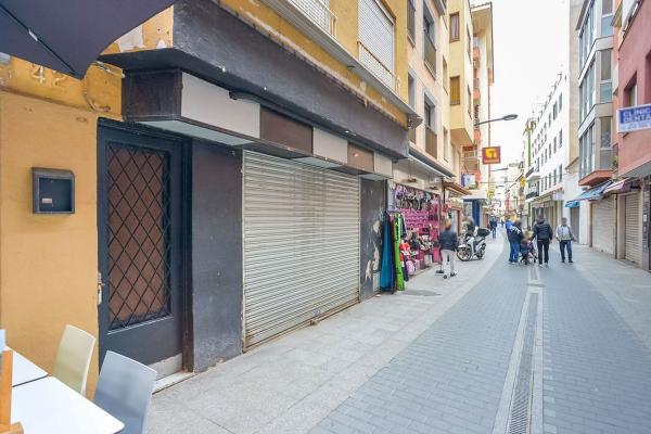 Sprzedaż mieszkania w Piso en Calle de Venècia, Casc Antic, Lloret de Mar, Lloret de Mar
thumbnail 1