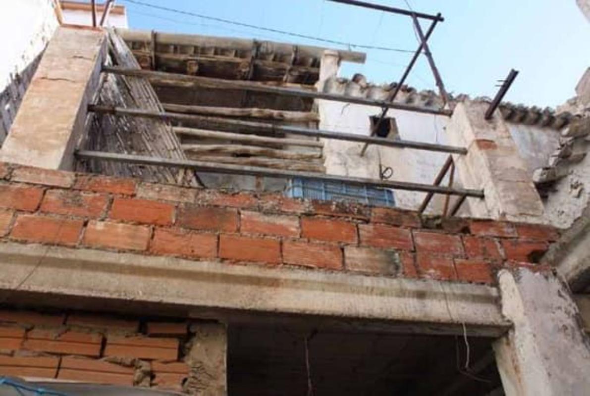Sprzedaż niezależnego domku jednorodzinnego w Casa o chalet en Calle Santiago, Huéscar, Huéscar photo 5