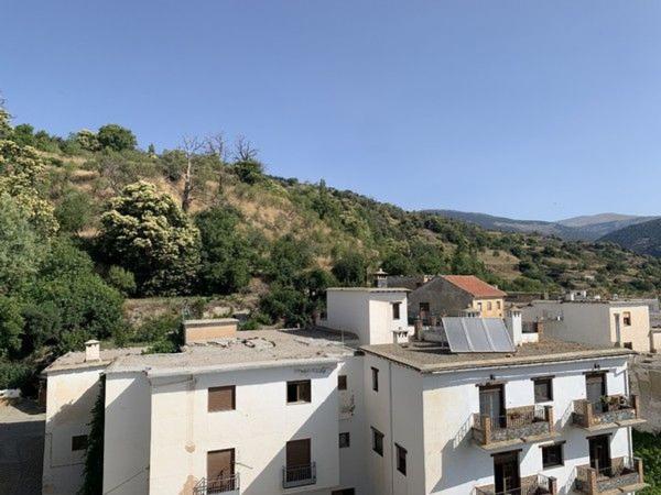 Chalet independiente en venta en Casa o chalet en Calle Gracia, Alpujarra de la Sierra, Alpujarra de la Sierra
 photo 2