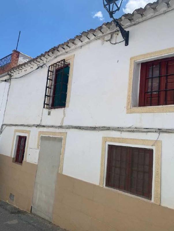 Propiedades en venta y alquiler en España photo 2
