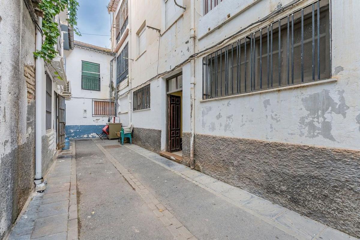 Sprzedaż mieszkania w Piso en Calle Bastiana, Santa Fe, Santa Fe
photo 1