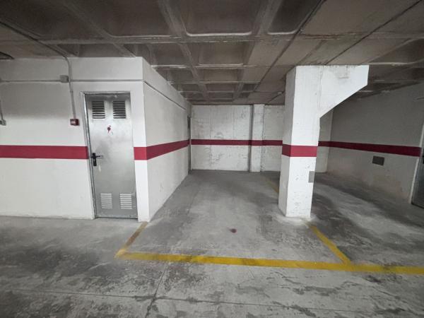 Budynek {{ $sub_category->title }} o powierzchni {{ $property->surface_square }}m2 na sprzedaż w {{ $city->title }} photo 2