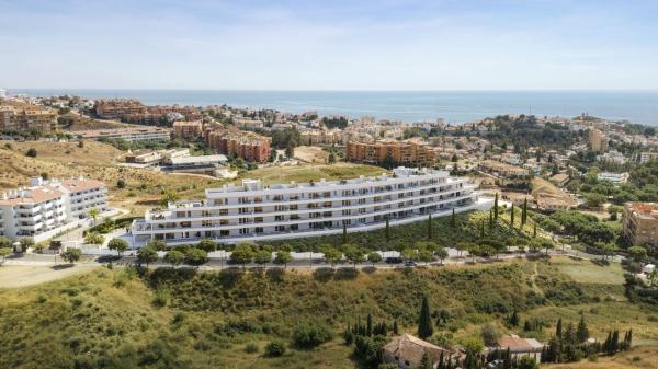 Venta de piso en Piso en Avenida Comunera María Pacheco s/n, Los Pacos, Fuengirola, Fuengirola
 photo 2