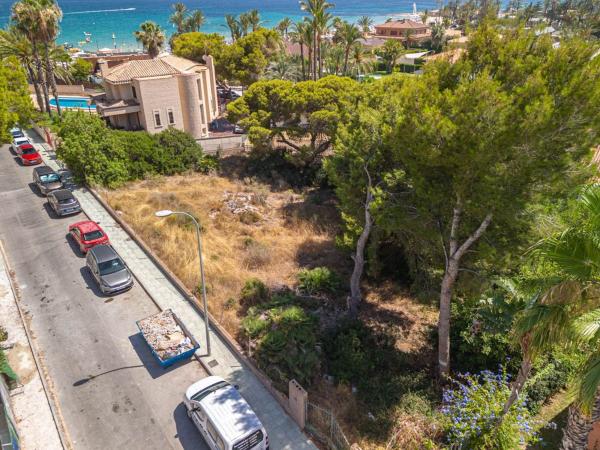 Terreno en Calle de Antonio Machado, Campoamor, Orihuela thumbnail 1