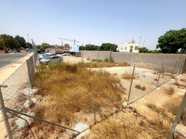 Terreno en Zona Pueblo, Pilar de la Horadada photo 1