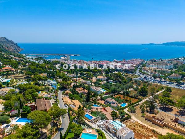 Terreno en Partida Aduana Mezquide, Puerto, Jávea/Xàbia thumbnail 1