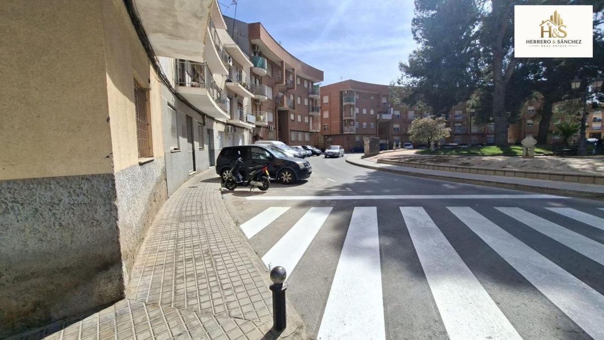 Terreno en venta en Novelda, Alicante photo 5