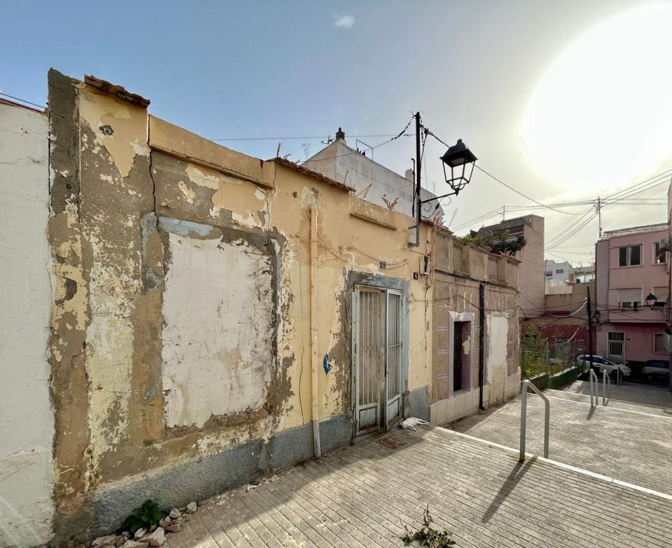 Terreno en venta en Alicante / Alacant, Alicante photo 5