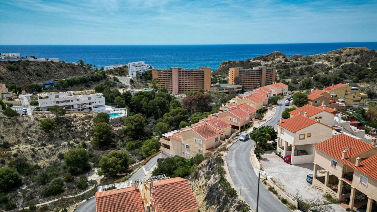 Terreno en venta en La Villajoyosa / Vila Joiosa, Alicante photo 5