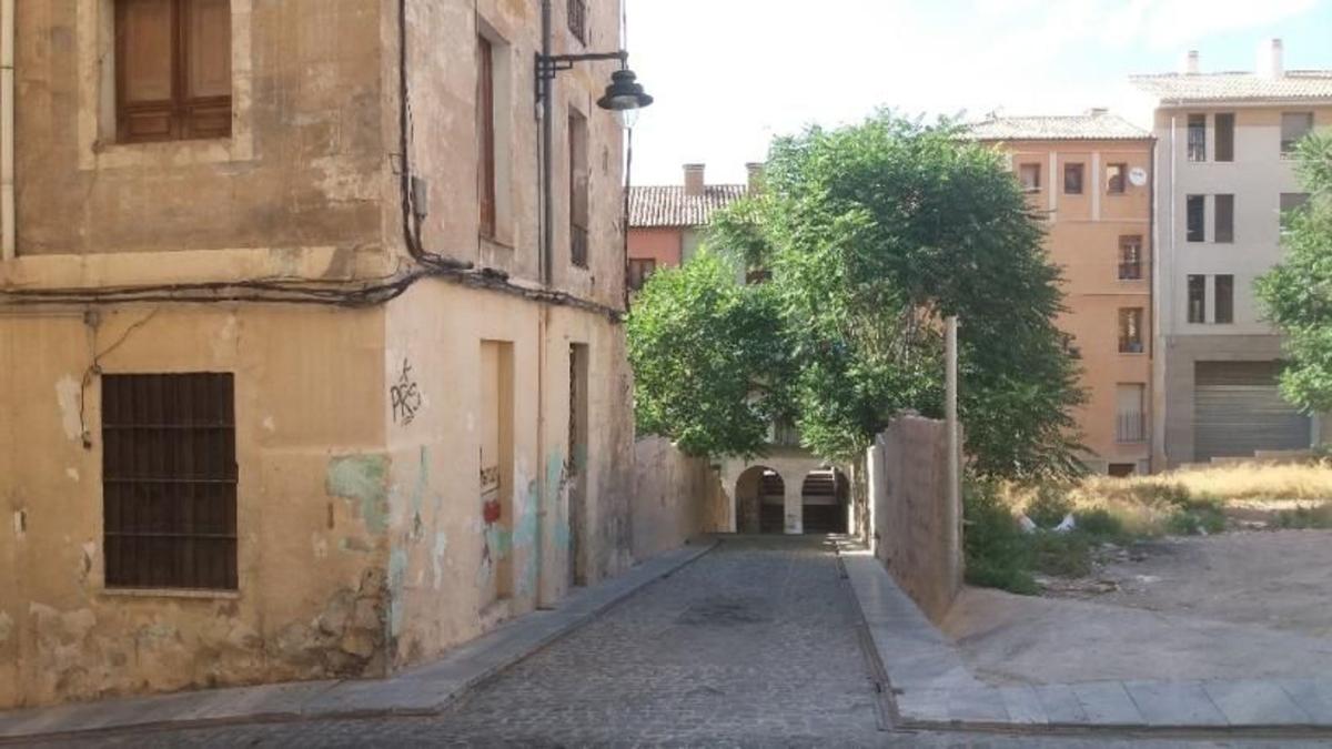 Działka na sprzedaż w Alcoy, Alicante photo 1