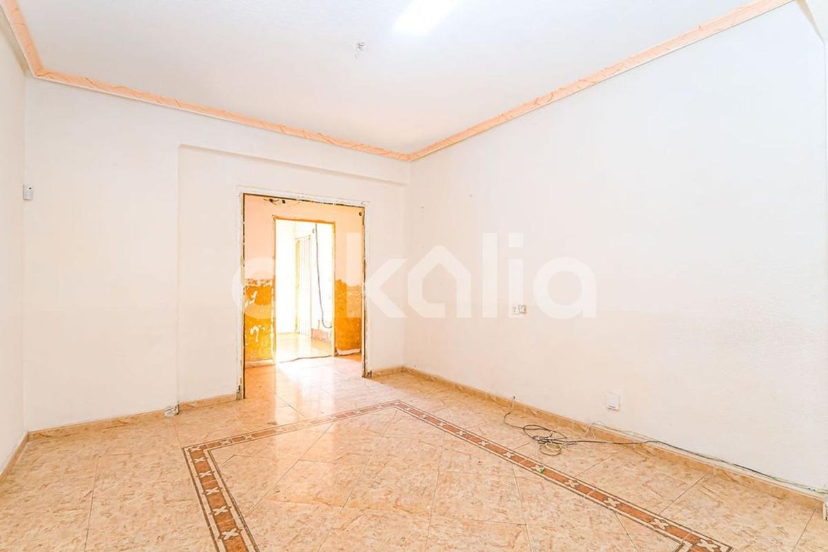 Sprzedaż mieszkania w Piso en Calle Villena, Centro, Elda, Elda
photo 4