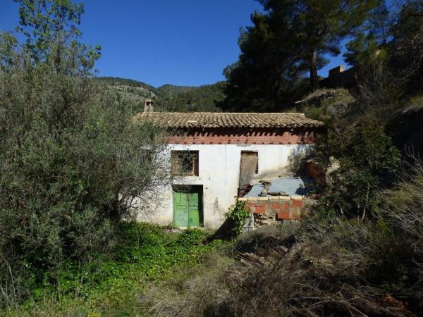 Продаётся загородный участок в  Finca rústica en Relleu , Рельеу photo 2