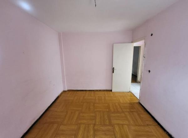 Venta de piso en Piso en Pasaje Arcipreste de Hita, Juan XXIII, Alicante / Alacant, Alicante / Alacant
thumbnail 2